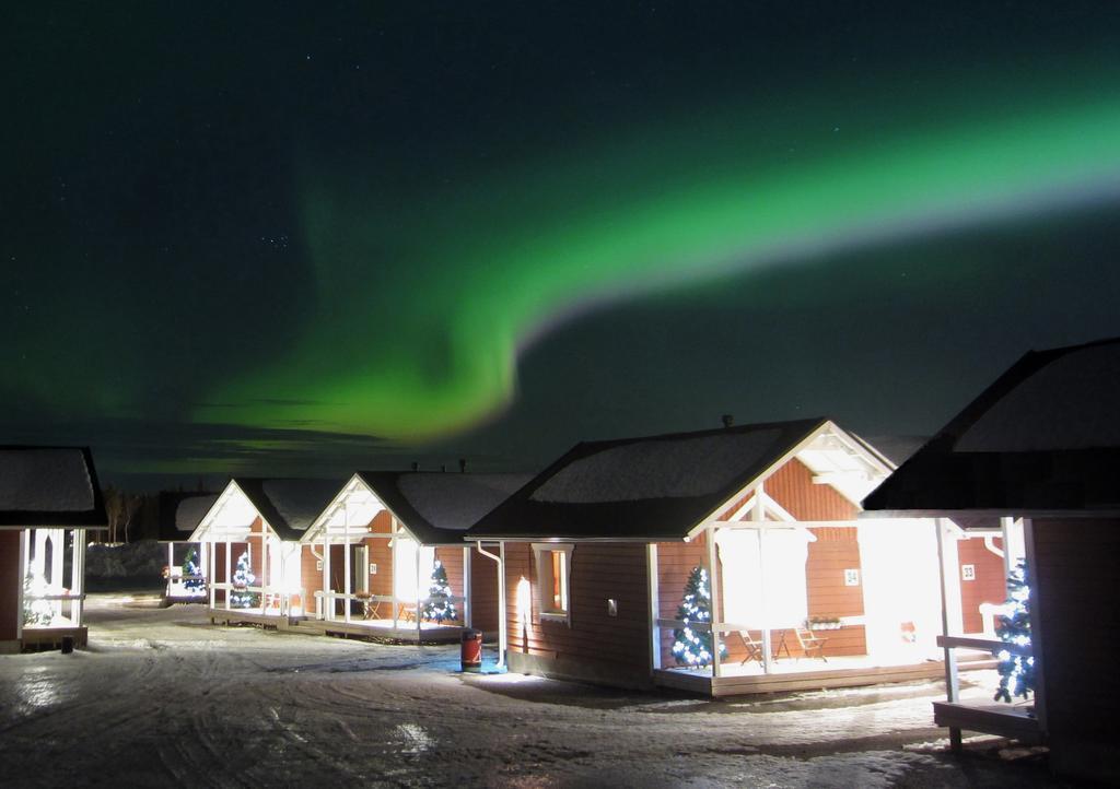 Santa Claus Holiday Village Rovaniemi Extérieur photo