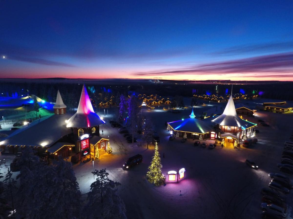 Santa Claus Holiday Village Rovaniemi Extérieur photo